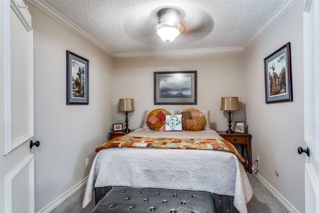 4225 Brook Tree Drive, Fort Worth, TX 76109