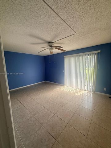 129 Mansfield D, Boca Raton, FL 33434