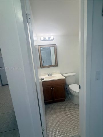 129 Mansfield D, Boca Raton, FL 33434