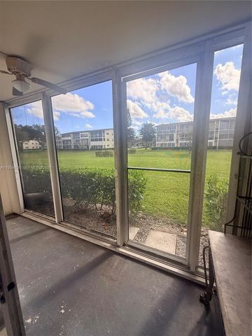 129 Mansfield D, Boca Raton, FL 33434