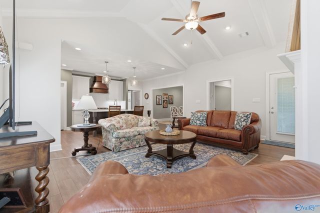 307 Anna Dora Way, Meridianville, AL 35759