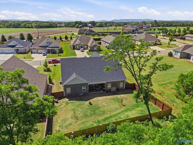 307 Anna Dora Way, Meridianville, AL 35759