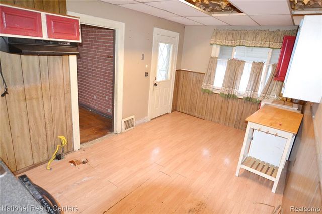 757 Orchard Street, Wyandotte, MI 48192