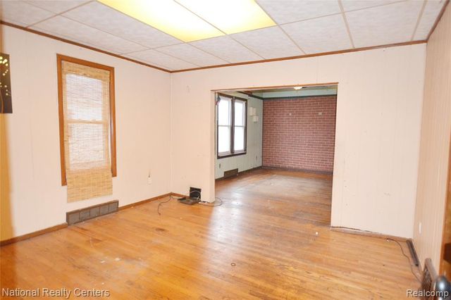 757 Orchard Street, Wyandotte, MI 48192