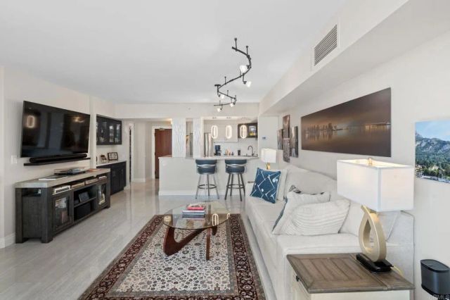 500 W Harbor Drive 1108, San Diego, CA 92101