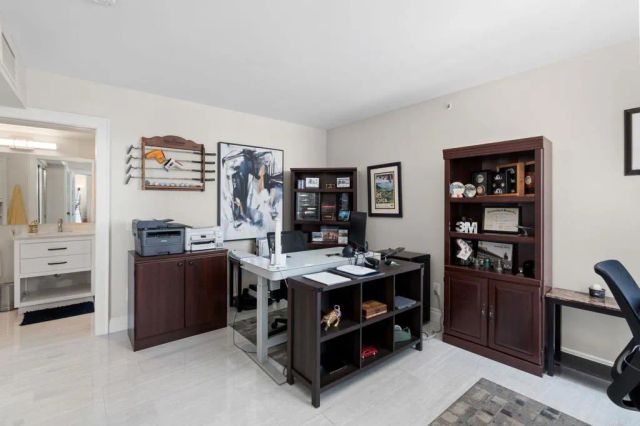 500 W Harbor Drive 1108, San Diego, CA 92101