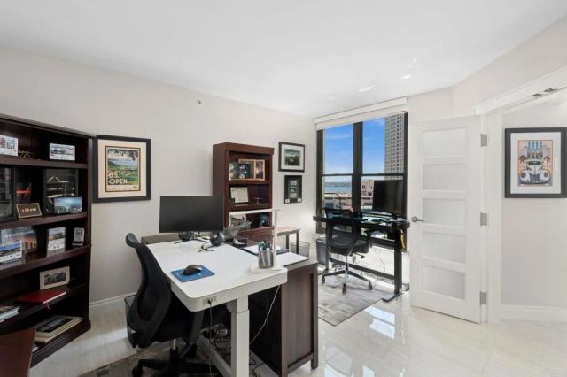 500 W Harbor Drive 1108, San Diego, CA 92101