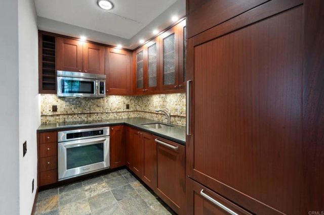 500 W Harbor Drive 1108, San Diego, CA 92101