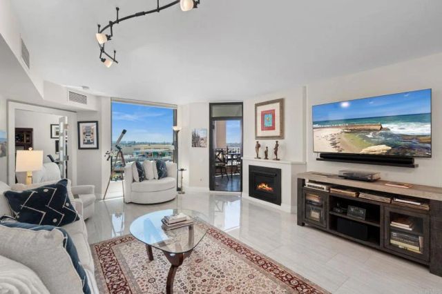 500 W Harbor Drive 1108, San Diego, CA 92101