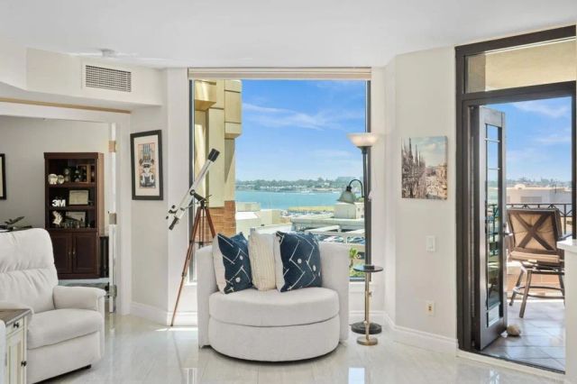 500 W Harbor Drive 1108, San Diego, CA 92101