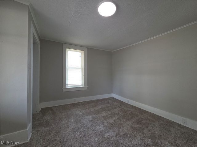 67 E Main Street, New Concord, OH 43762