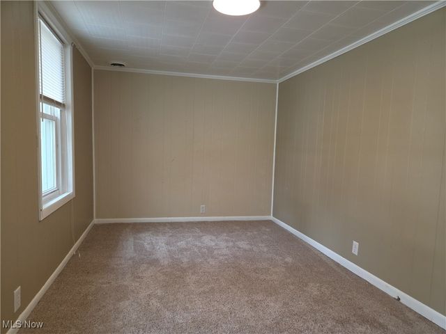 67 E Main Street, New Concord, OH 43762