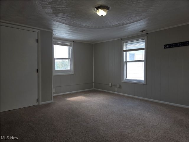 67 E Main Street, New Concord, OH 43762