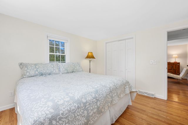 10 Park Lane, Brewster, MA 02631