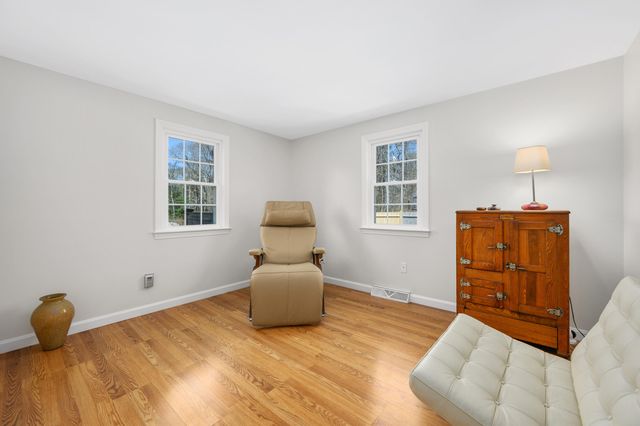 10 Park Lane, Brewster, MA 02631