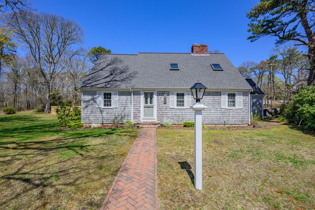 10 Park Lane, Brewster, MA 02631