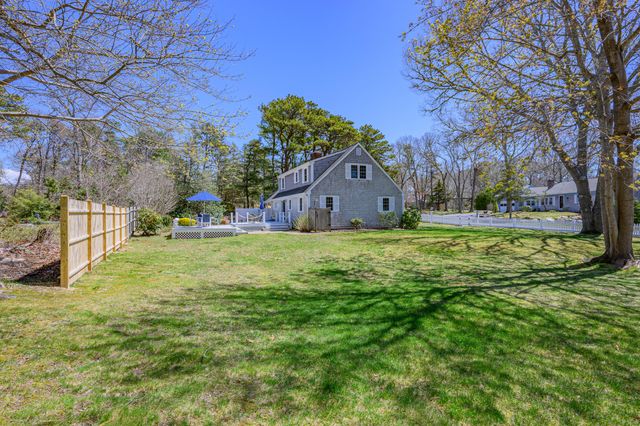 10 Park Lane, Brewster, MA 02631