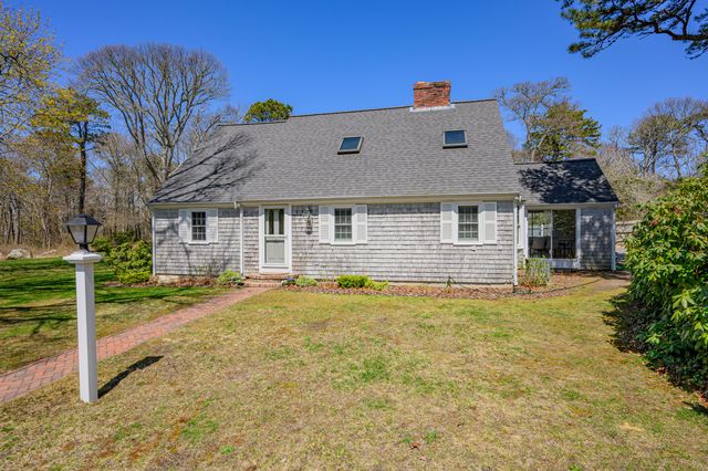 10 Park Lane, Brewster, MA 02631