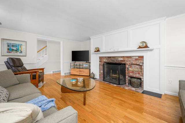 10 Park Lane, Brewster, MA 02631