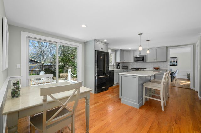 10 Park Lane, Brewster, MA 02631