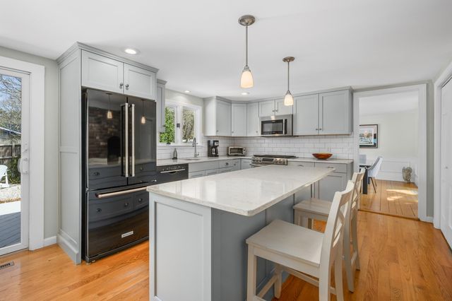 10 Park Lane, Brewster, MA 02631