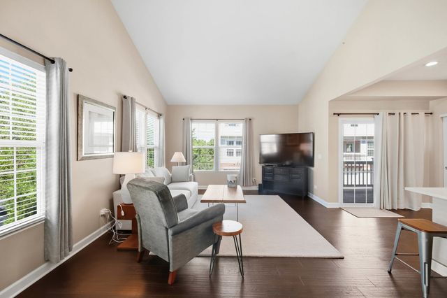1138 Jordan Circle, Lake Zurich, IL 60047