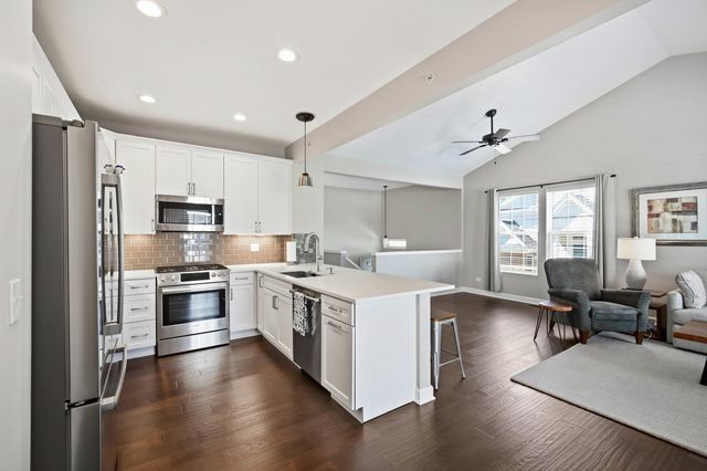 1138 Jordan Circle, Lake Zurich, IL 60047