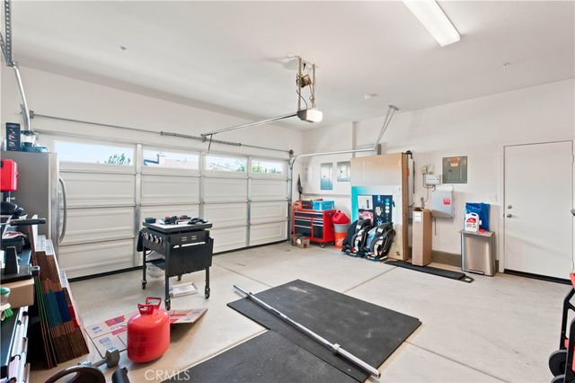 11852 Bobcat Hills Lane, Victorville, CA 92392