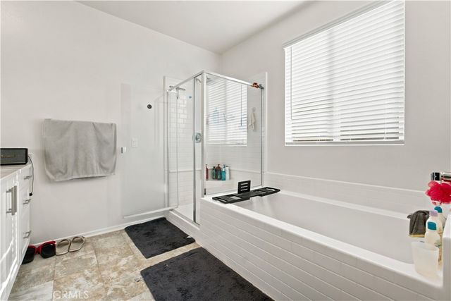 11852 Bobcat Hills Lane, Victorville, CA 92392