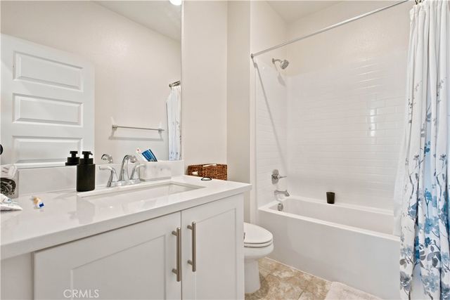 11852 Bobcat Hills Lane, Victorville, CA 92392