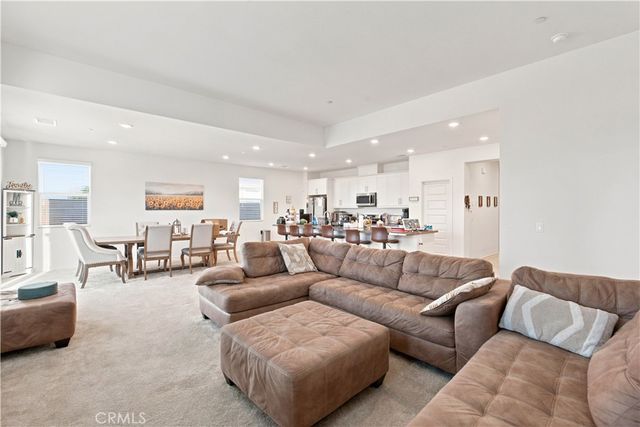11852 Bobcat Hills Lane, Victorville, CA 92392