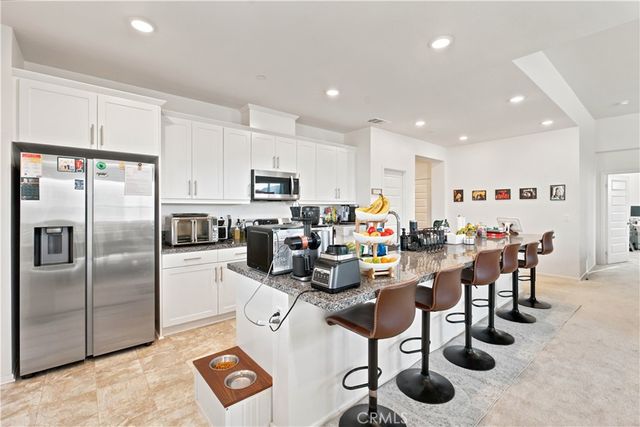 11852 Bobcat Hills Lane, Victorville, CA 92392