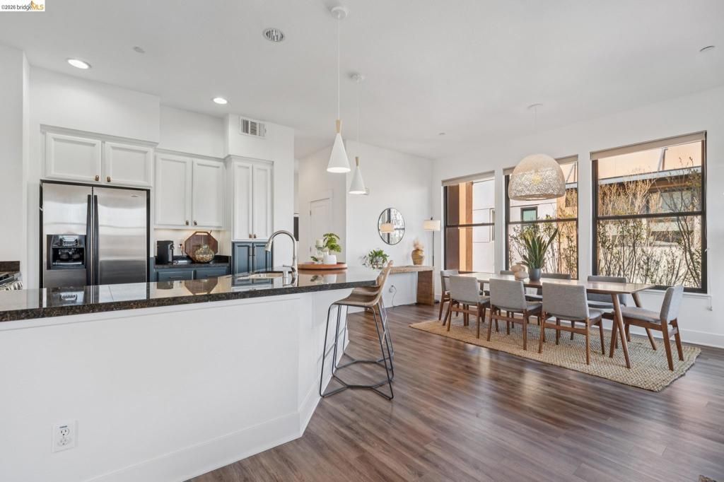 Image 16 of property listing at 1143 66Th St, Oakland, CA 94608