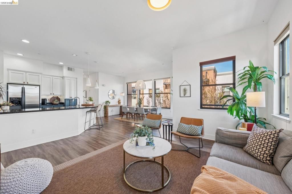 Image 2 of property listing at 1143 66Th St, Oakland, CA 94608