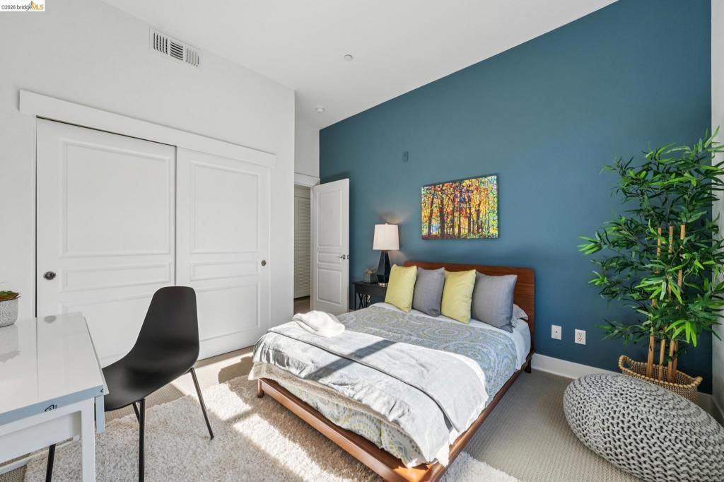 Image 32 of property listing at 1143 66Th St, Oakland, CA 94608