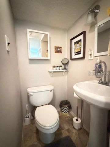 1215 PANAMA PLACE, Lady Lake, FL 32159