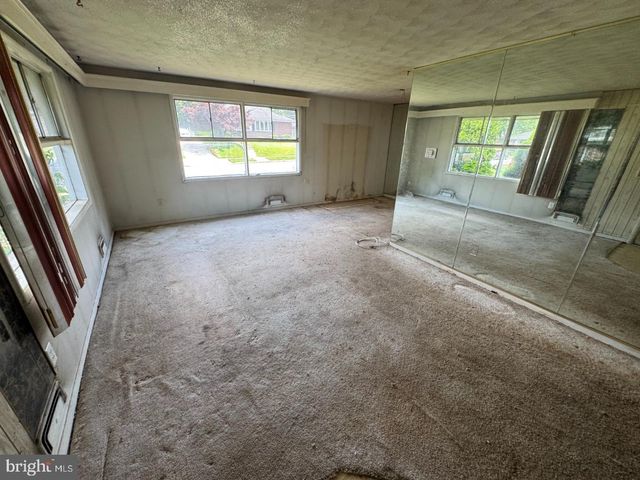 3426 DAYTA DR, Baltimore, MD 21207