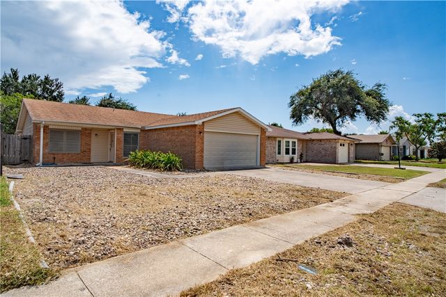 2342 Vialoux Dr, Corpus Christi, TX 78418