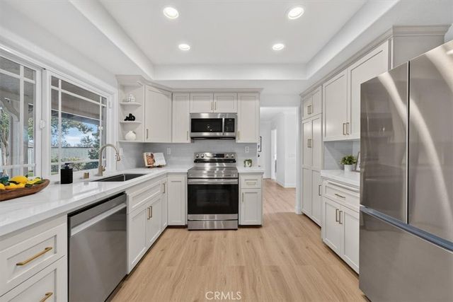 1690 N Mulberry Avenue, Upland, CA 91784