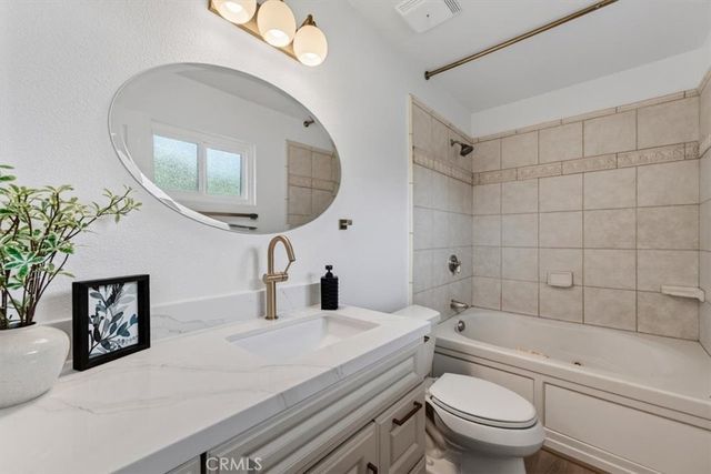1690 N Mulberry Avenue, Upland, CA 91784