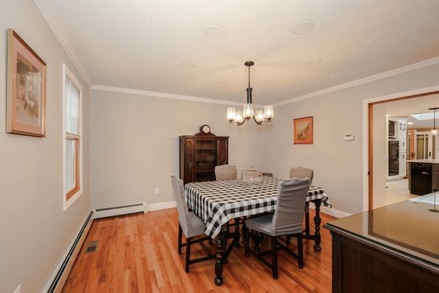 25 Autumn Rd, Wrentham, MA 02093