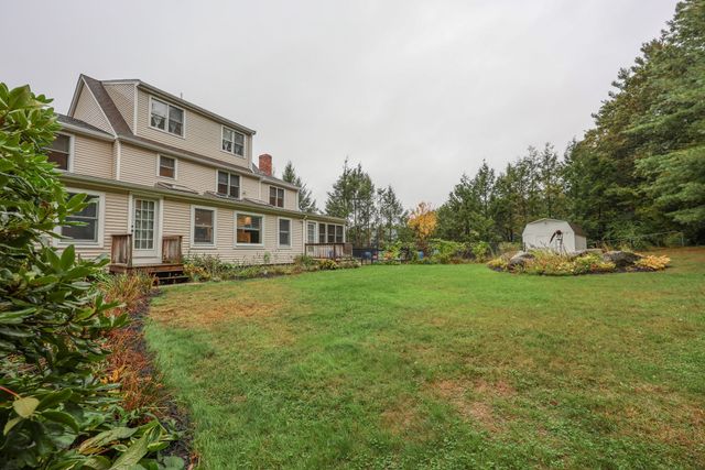 25 Autumn Rd, Wrentham, MA 02093