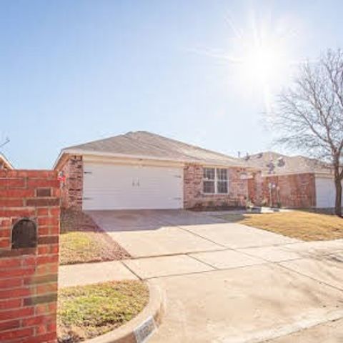 8554 Prairie Fire Drive, Fort Worth, TX 76131