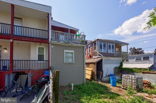 31 N BROAD ST, Lancaster, PA 17602