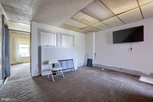31 N BROAD ST, Lancaster, PA 17602