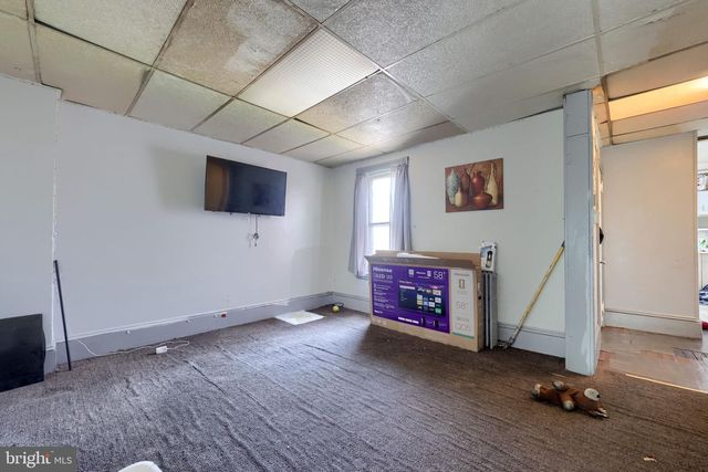31 N BROAD ST, Lancaster, PA 17602