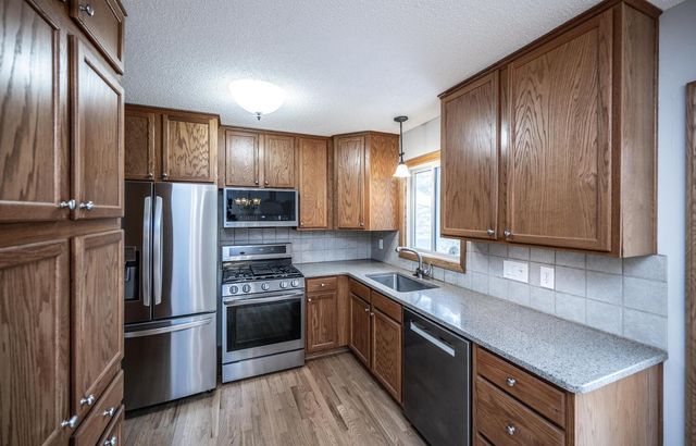 5525 Lower 182nd Street W, Farmington, MN 55024