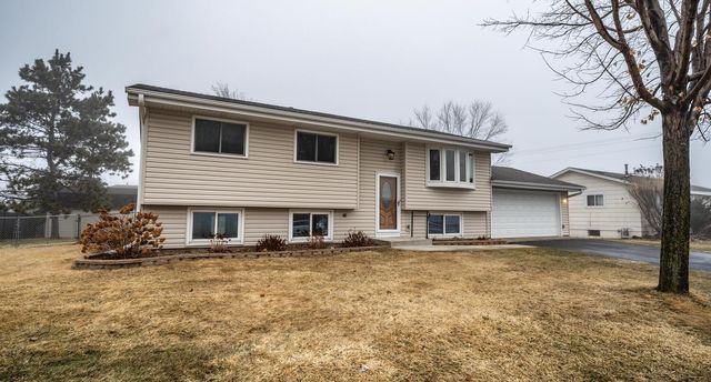 5525 Lower 182nd Street W, Farmington, MN 55024