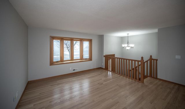 5525 Lower 182nd Street W, Farmington, MN 55024