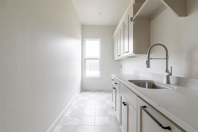 2433 NW 227th Street, Edmond, OK 73025